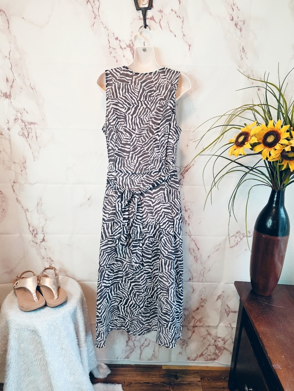 Anne Klein Zebra Print Midi Dress Sleeveless Lined Fit Flare 12 - Picture 4 of 5